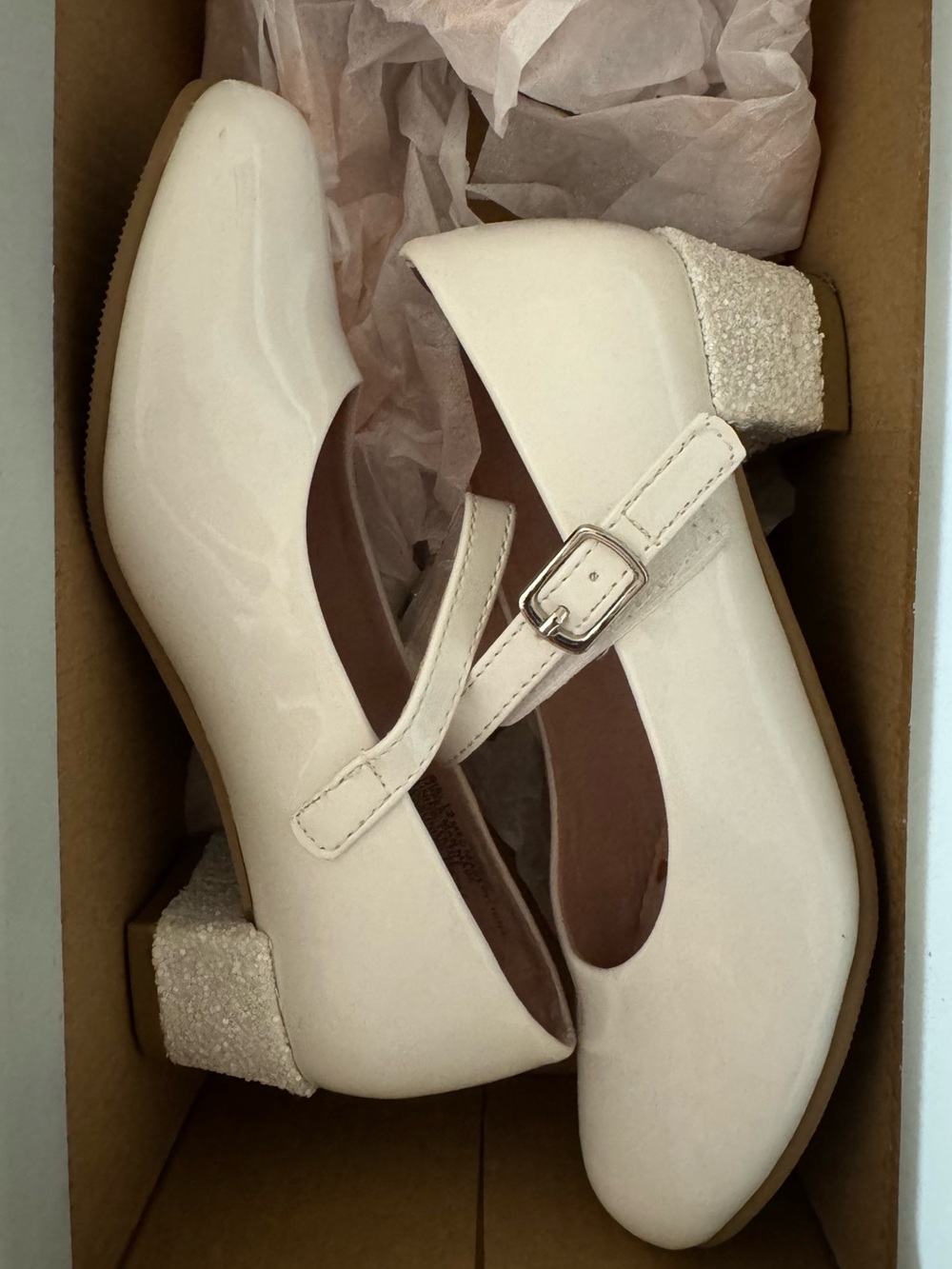 Kohl's White Patent Mary Jane Block Heel Shoes